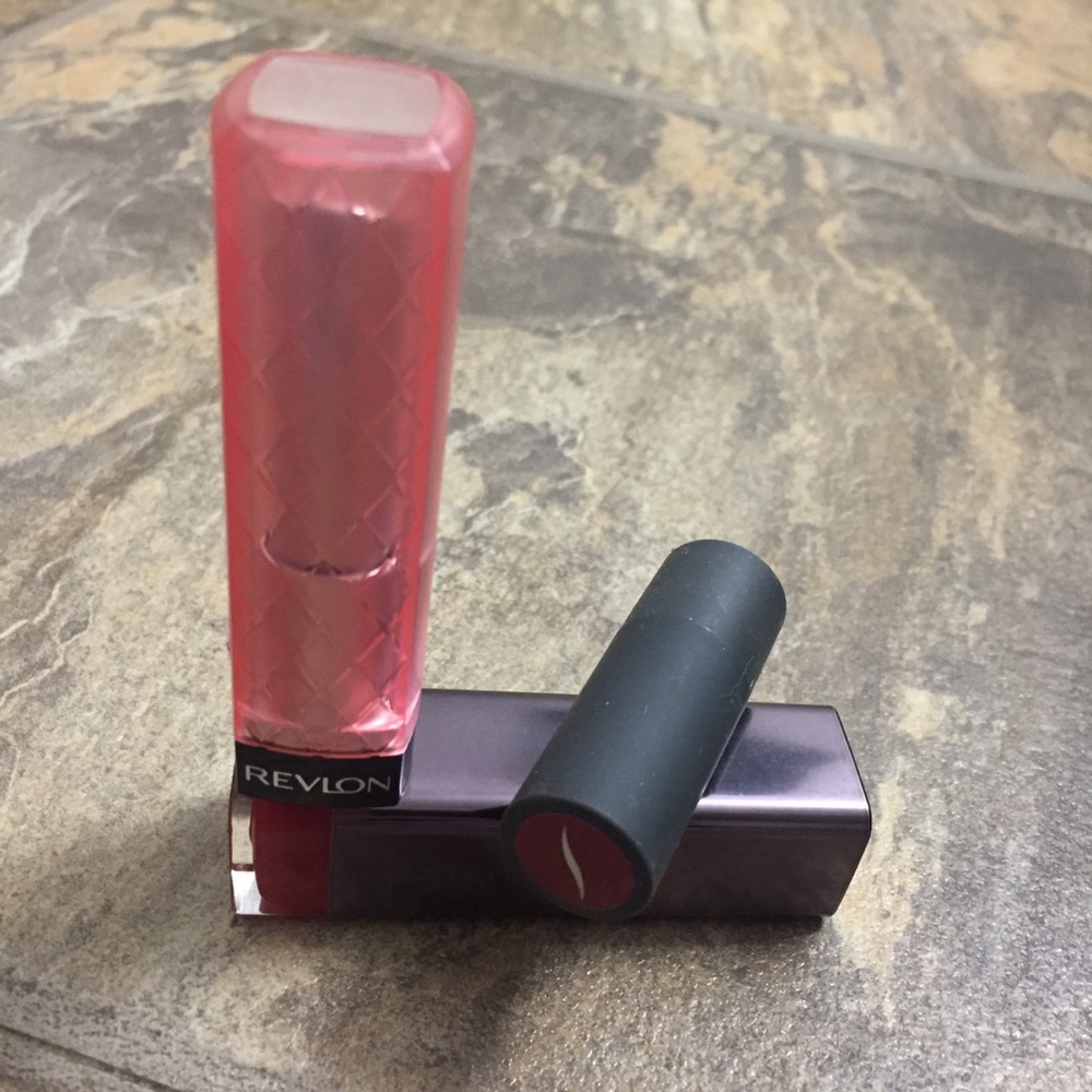 *3* Lipsticks Bundle